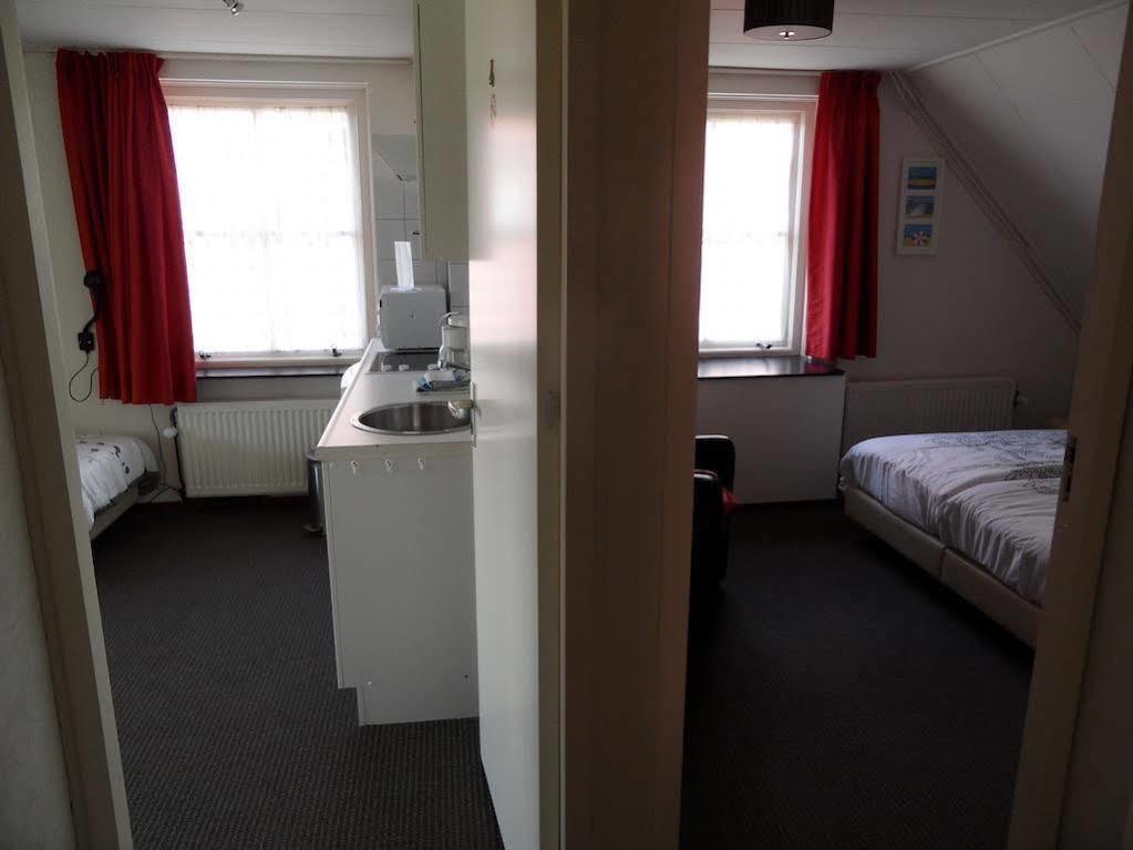 The Sunset Apartments Hollum  Bagian luar foto