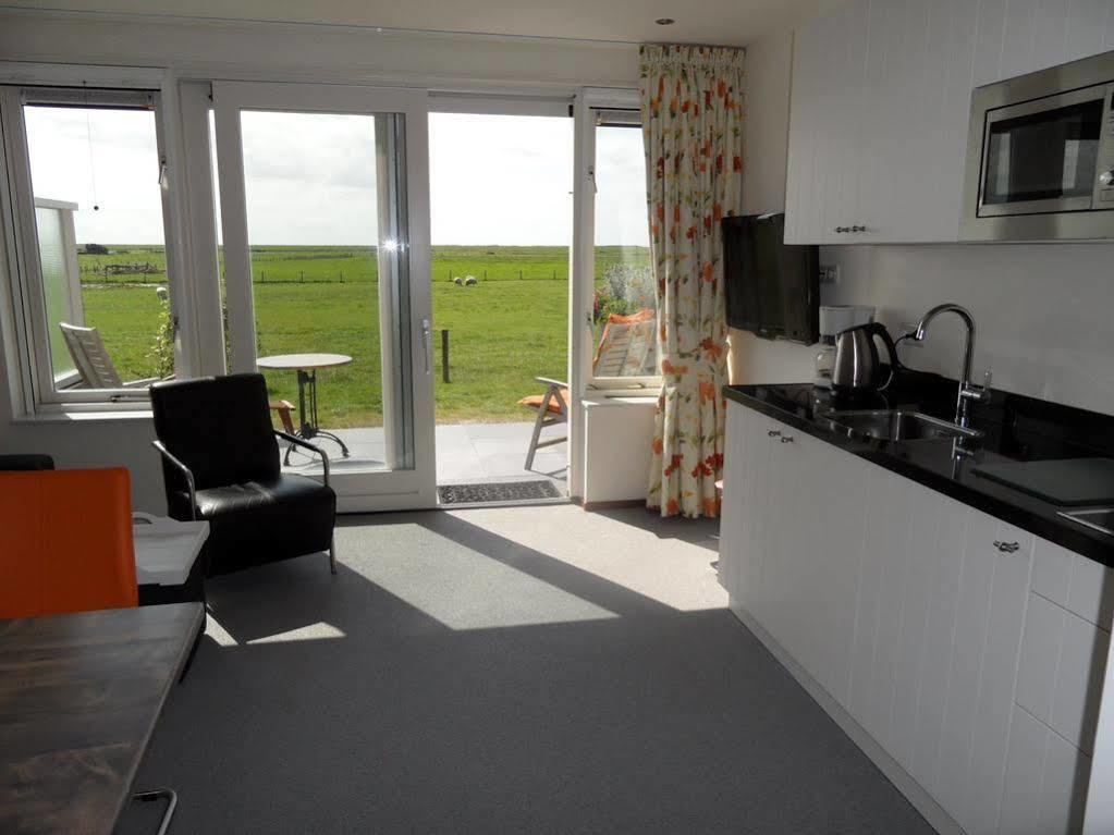 The Sunset Apartments Hollum  Bagian luar foto