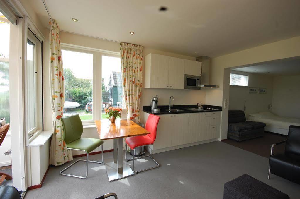 The Sunset Apartments Hollum  Bagian luar foto